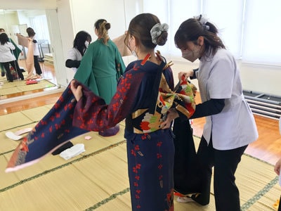 帯結び