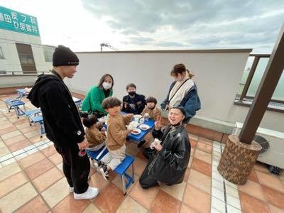 家族も一緒に
