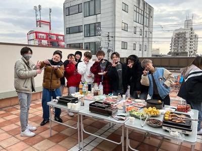 皆でお肉食べる