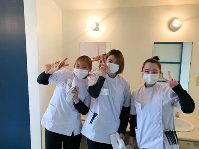 3人でピース